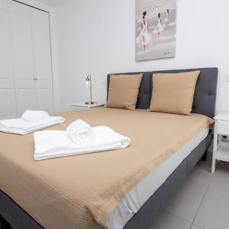 Casa Dcr - In 5 Mins To *