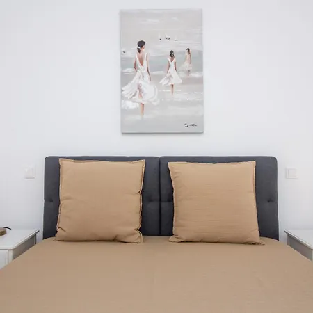 Lejlighed Casa Dcr - In 5 Mins To *